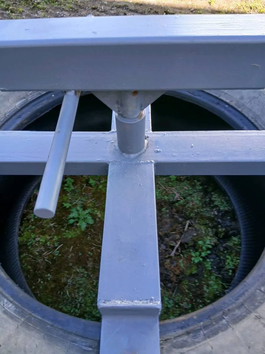 Silage pusher - Image 3