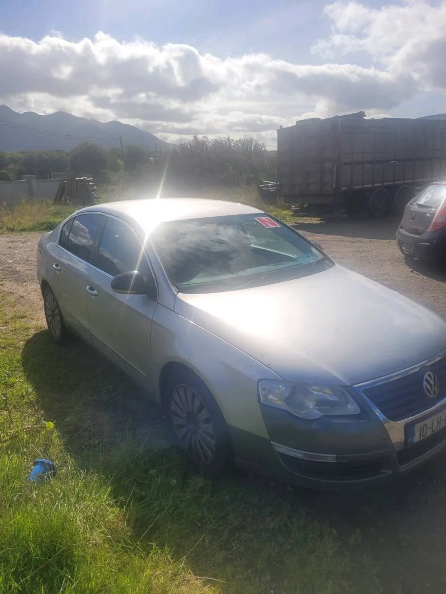 Volkswagon passat - Image 2