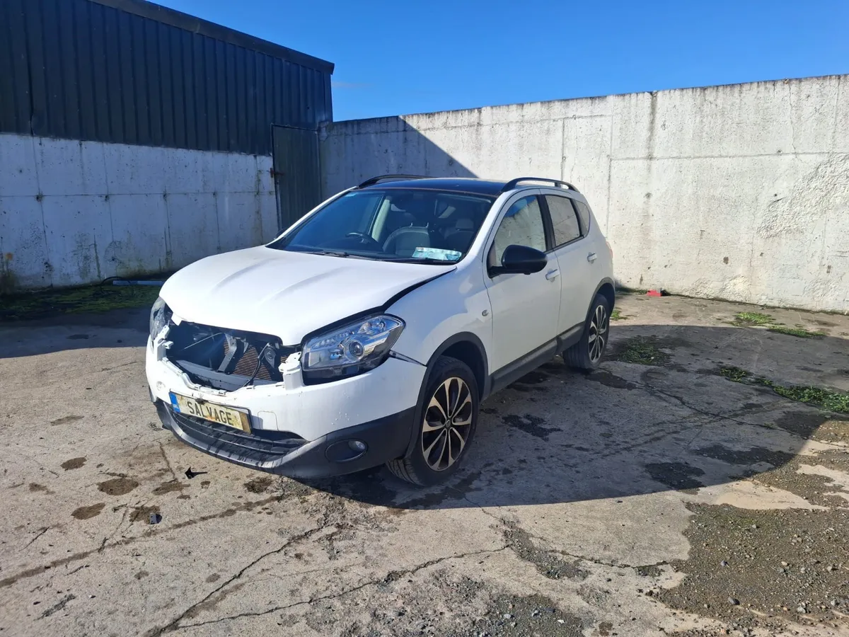 2014 Nissan Qashqai - Image 1