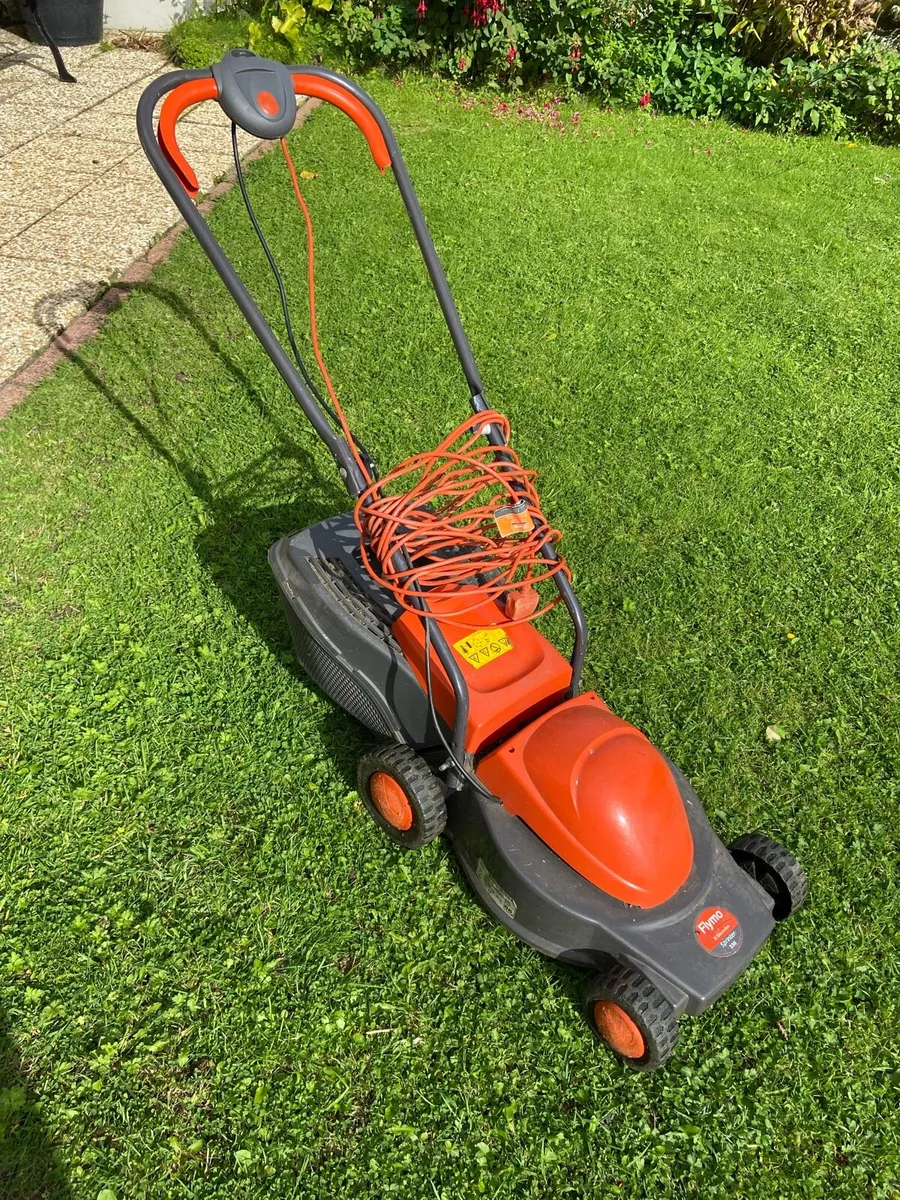 Flymo. Electric. Mower