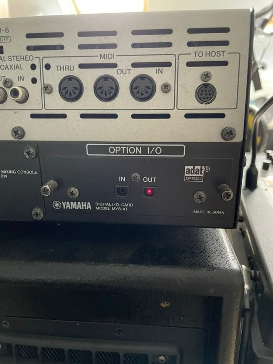 Yamaha 01v mixer with MY8 adat card - Image 4