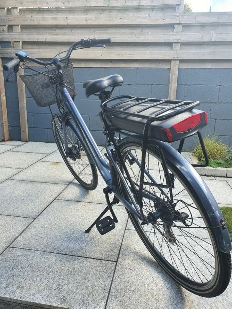 Bike - Stepthrough - Image 3
