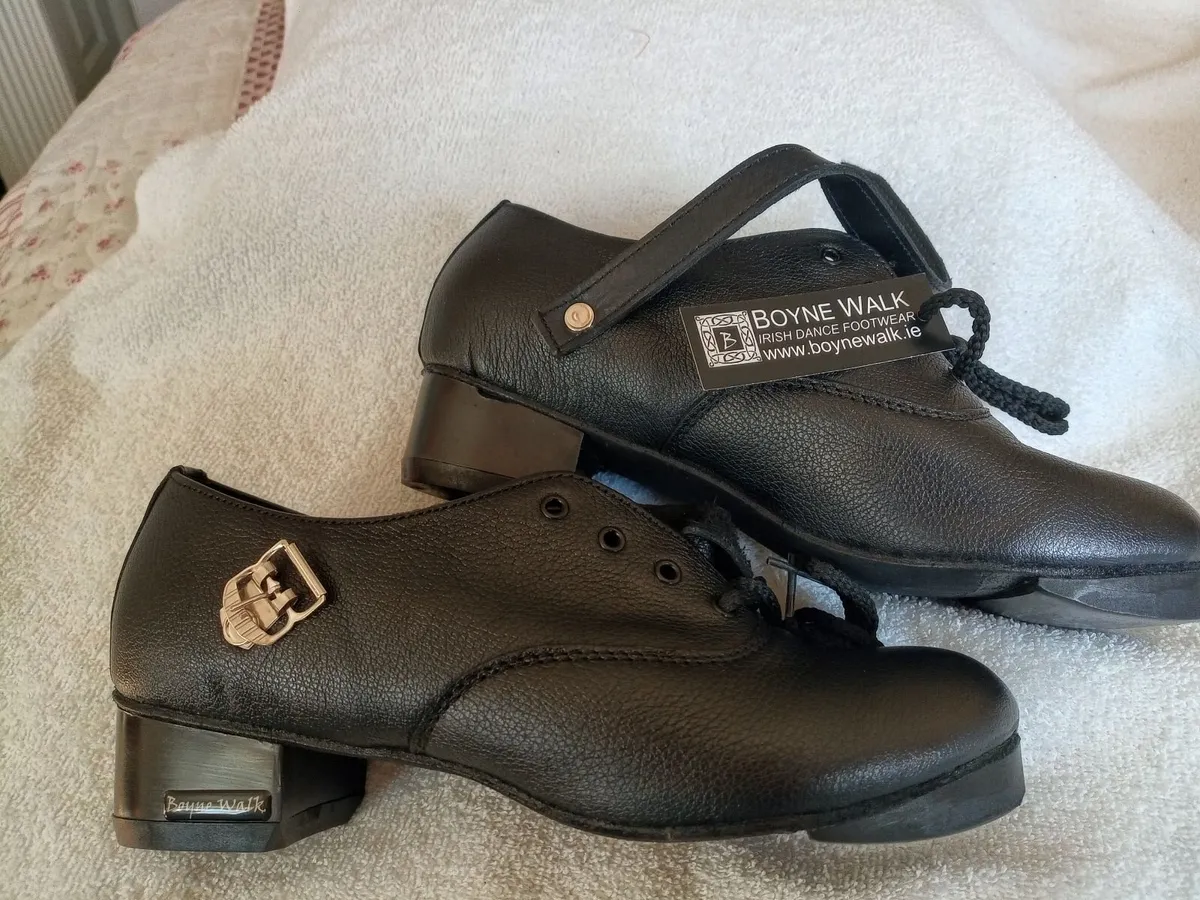 Dance Shoes - Image 3