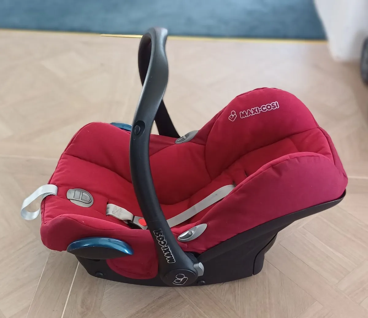 Baby travel equipment - Image 4
