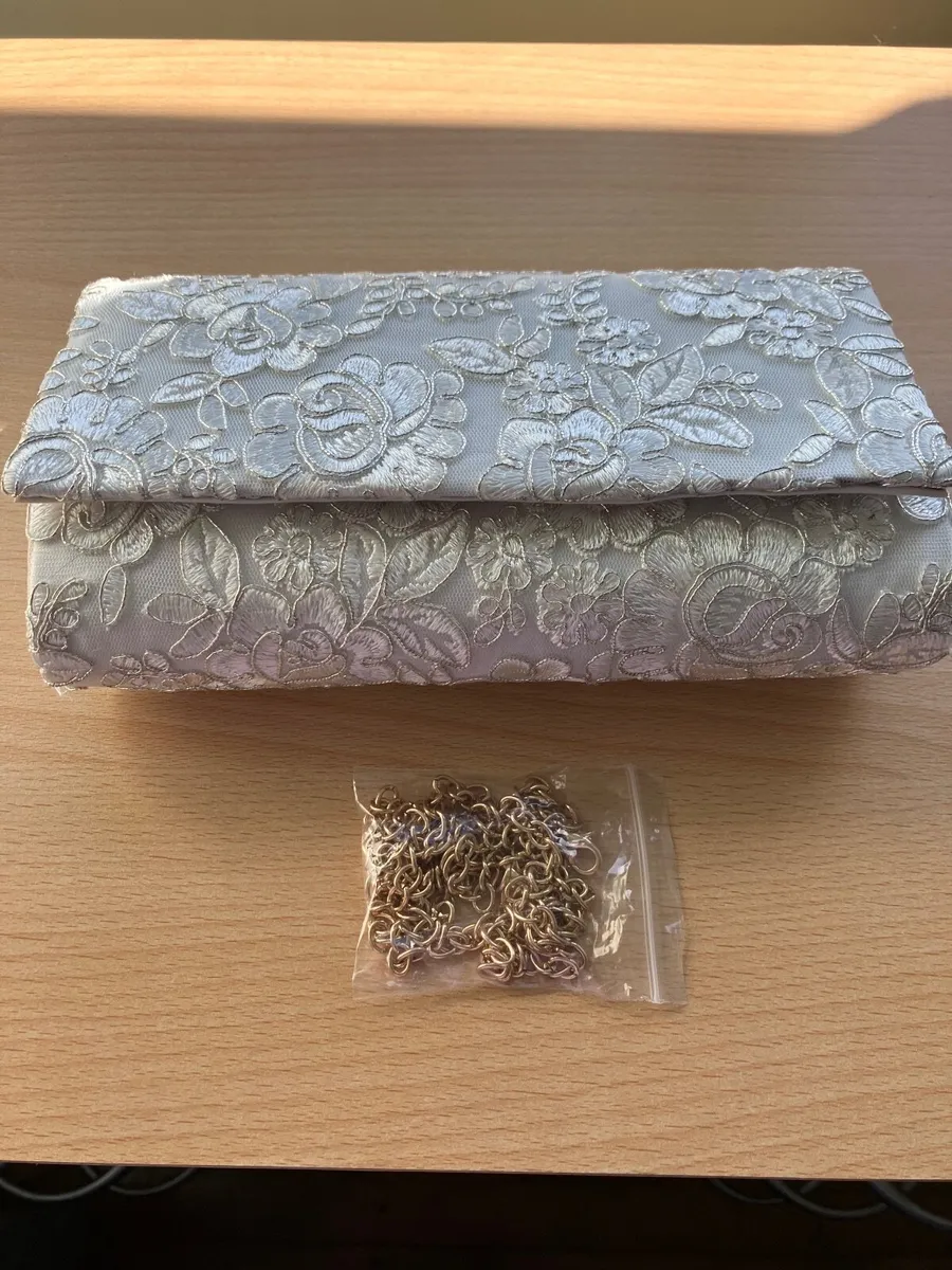 Ladies clutch wedding bag