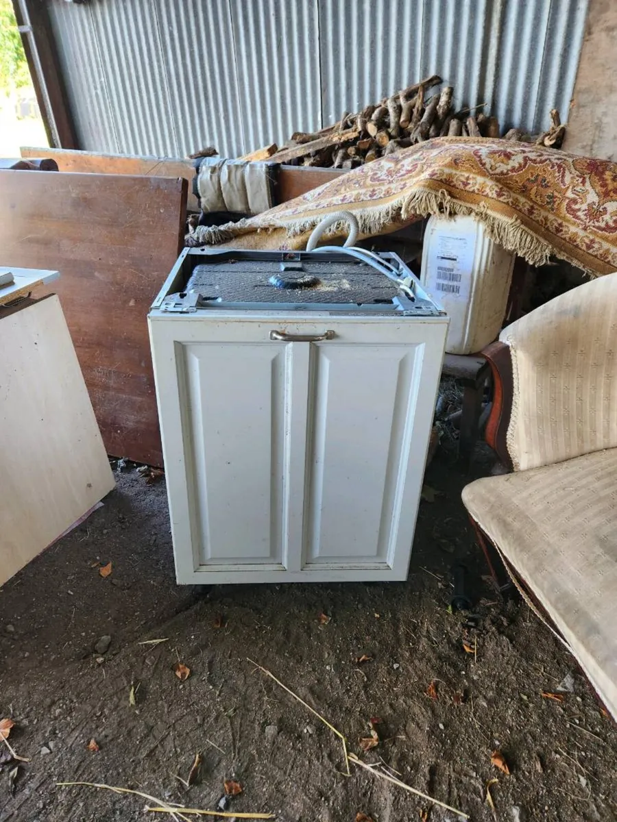 Kitchen Units and Dishwasher - Image 1