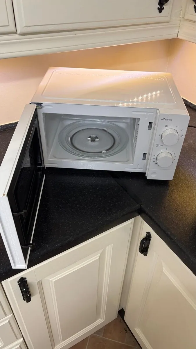 Sona Microwave - Image 2