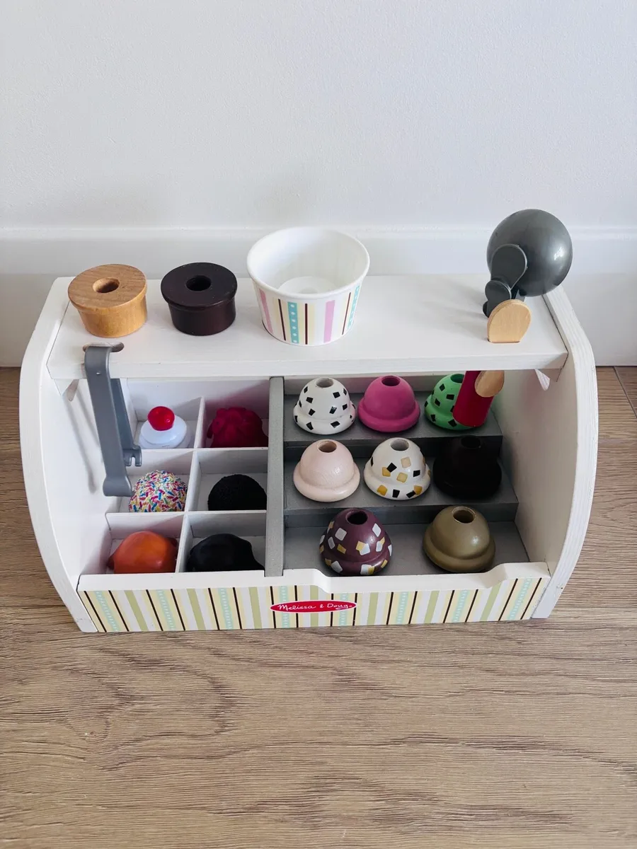 Melissa & Doug Sandwich Counter, Ice Cream Counter - Image 3