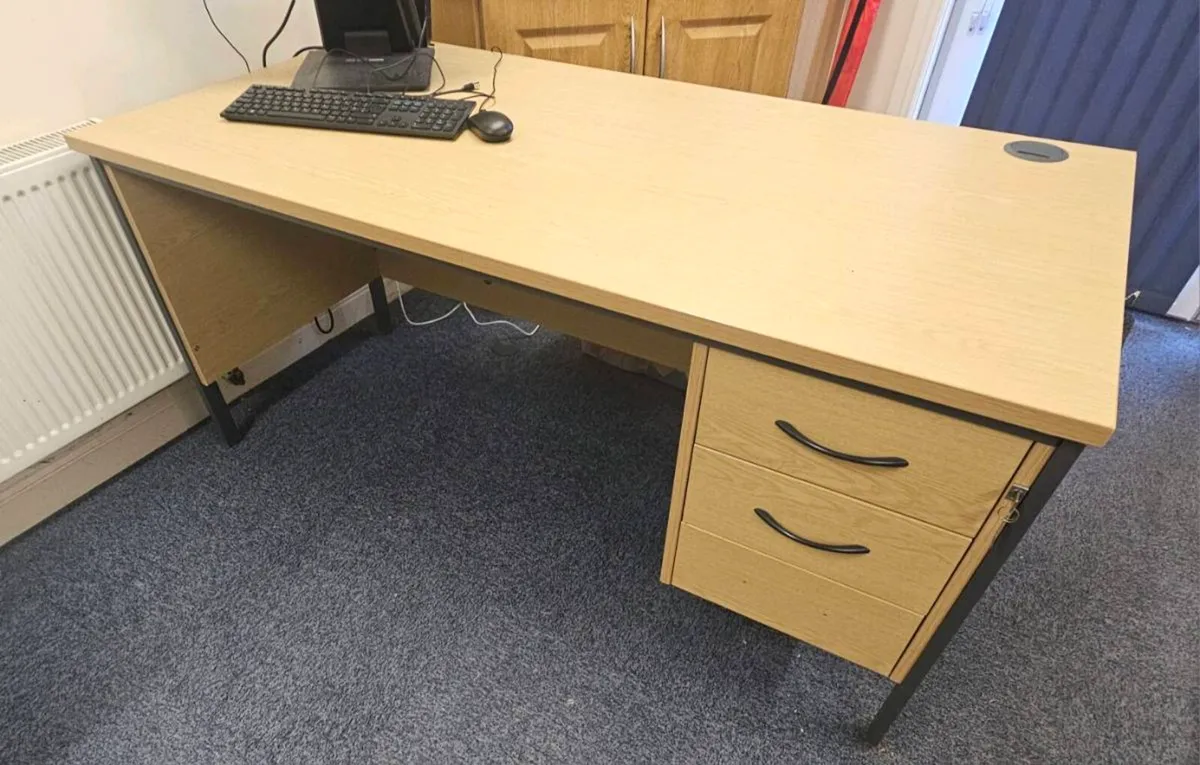 5ft Office Desk - Image 1