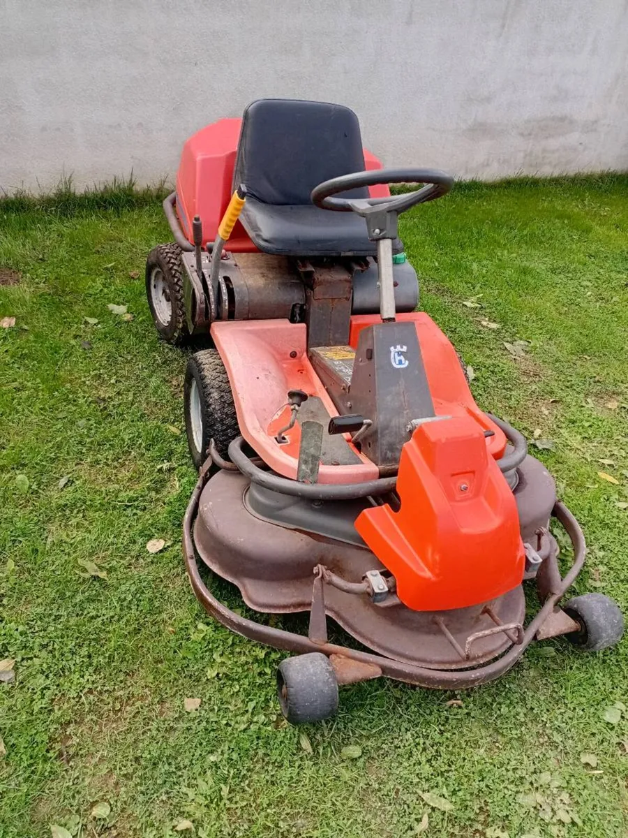 Ride on lawnmower - Image 3