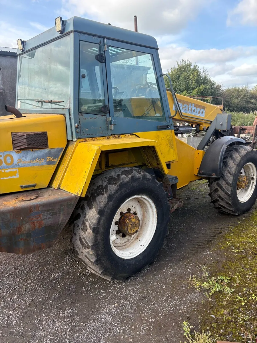 Matbro 250 loader - Image 1