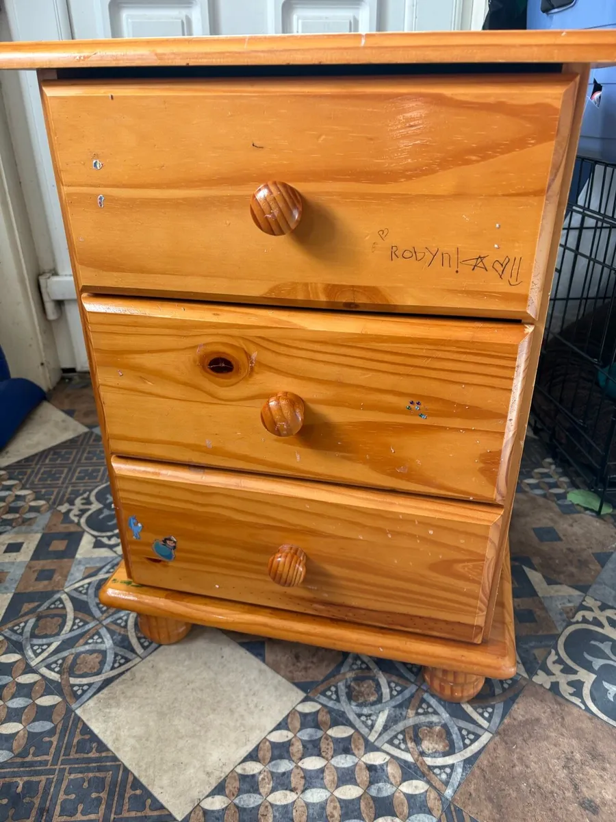 Price drop!! 3 drawer Pine bedside locker - - Image 1