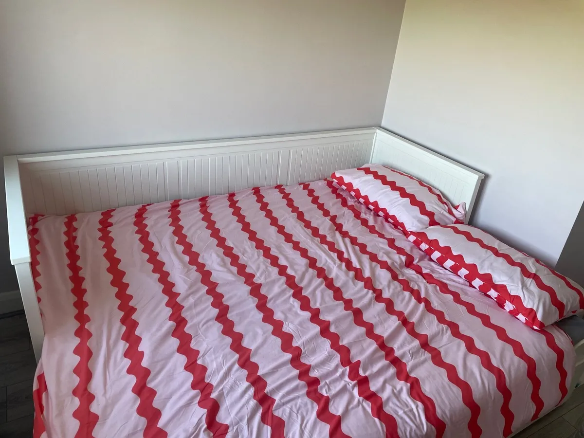 IKEA HEMNES Day Bed (white) - Image 3