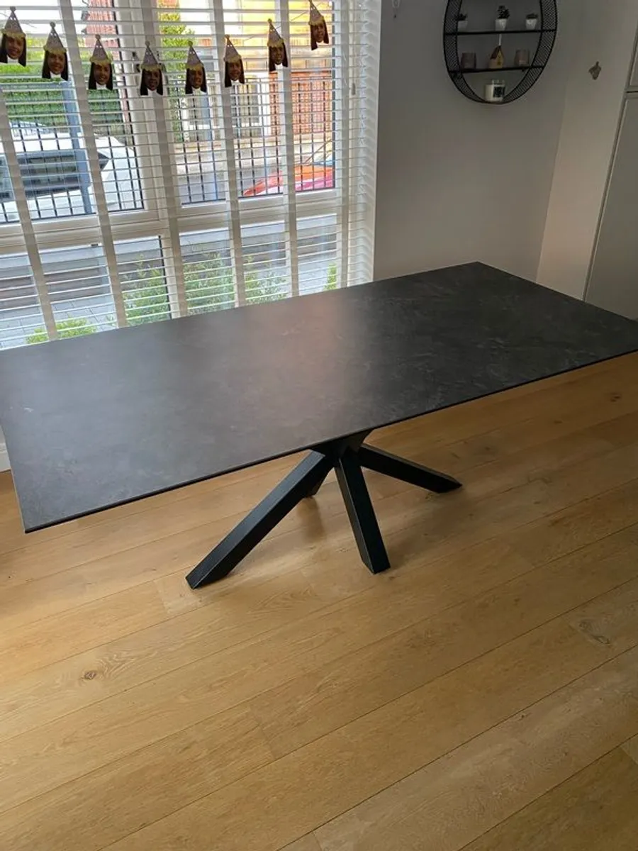 dining table and 6 chairs - Image 2