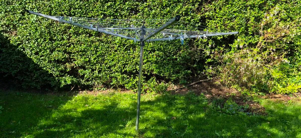 Brabantia rotary clothes line - Image 1