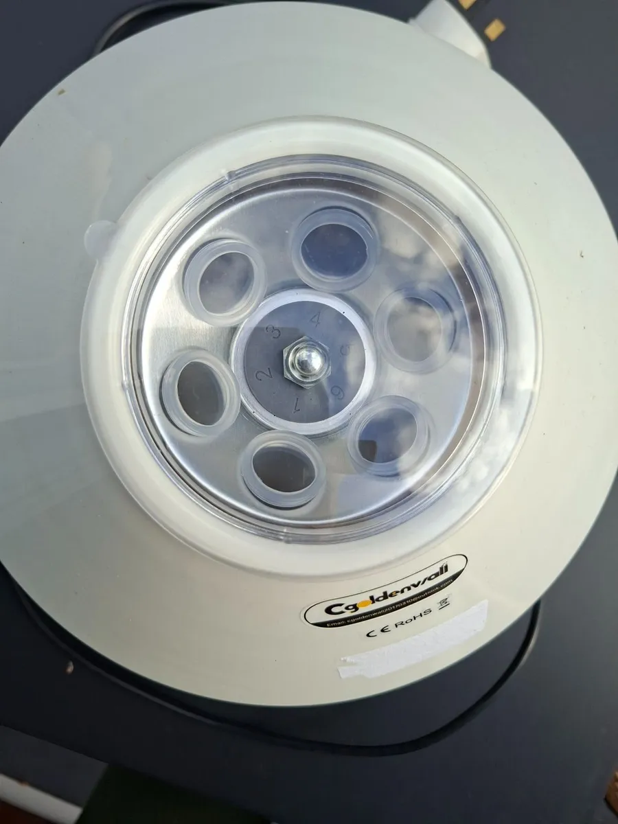 Centrifuge - Image 2