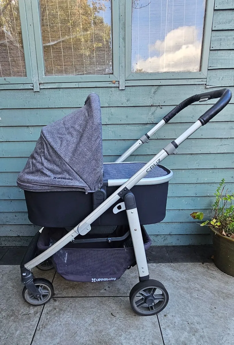 Buggy (Uppababy Cruz) - Image 1