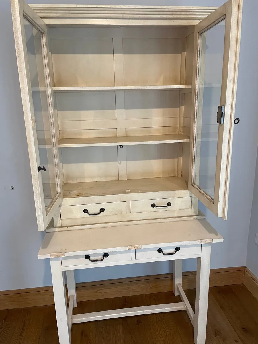 Cabinet - Image 3