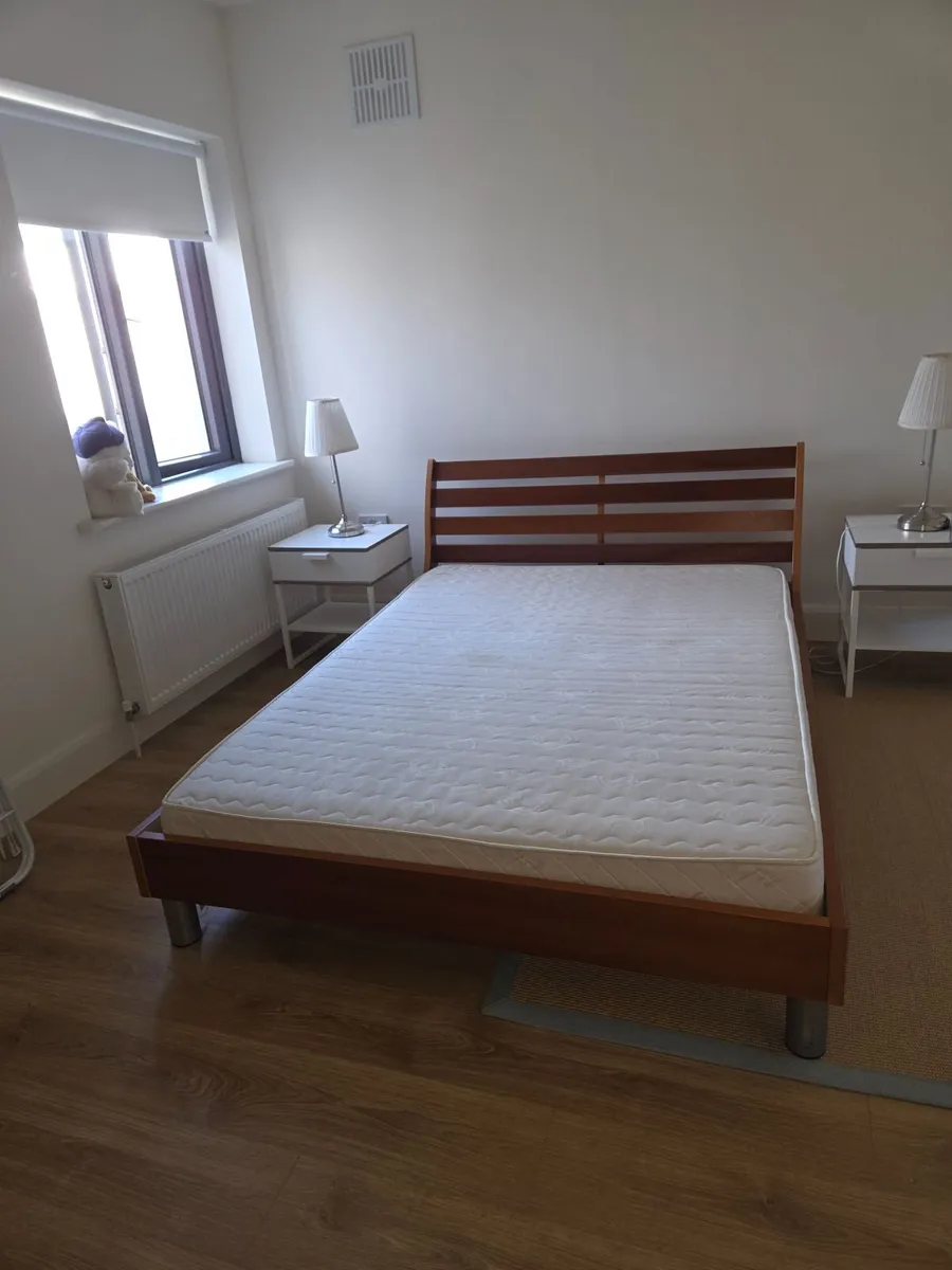 Bed - Image 3