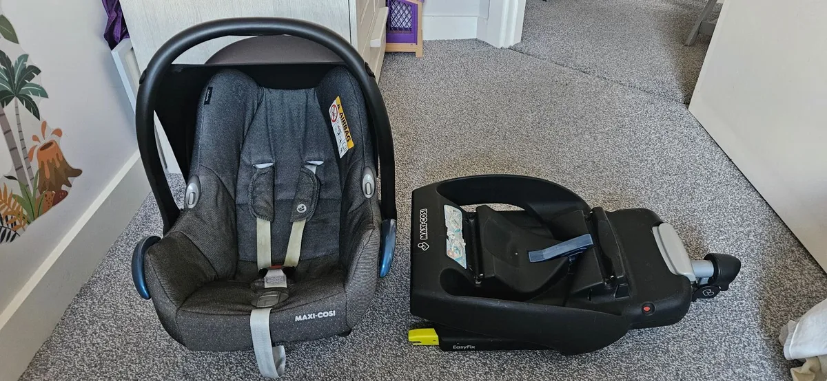 Car seat (Maxi Cosi) - Image 2