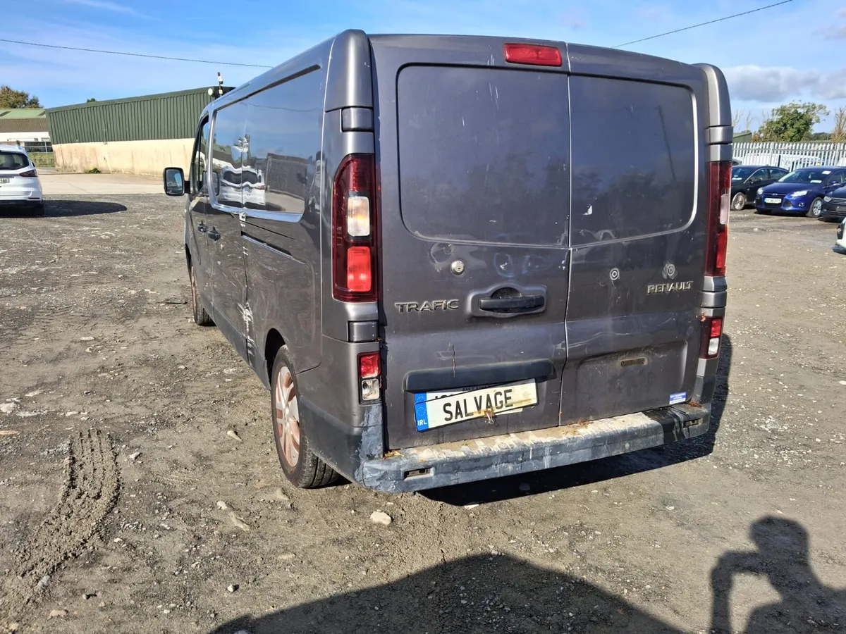 2018 Renault trafic - Image 3