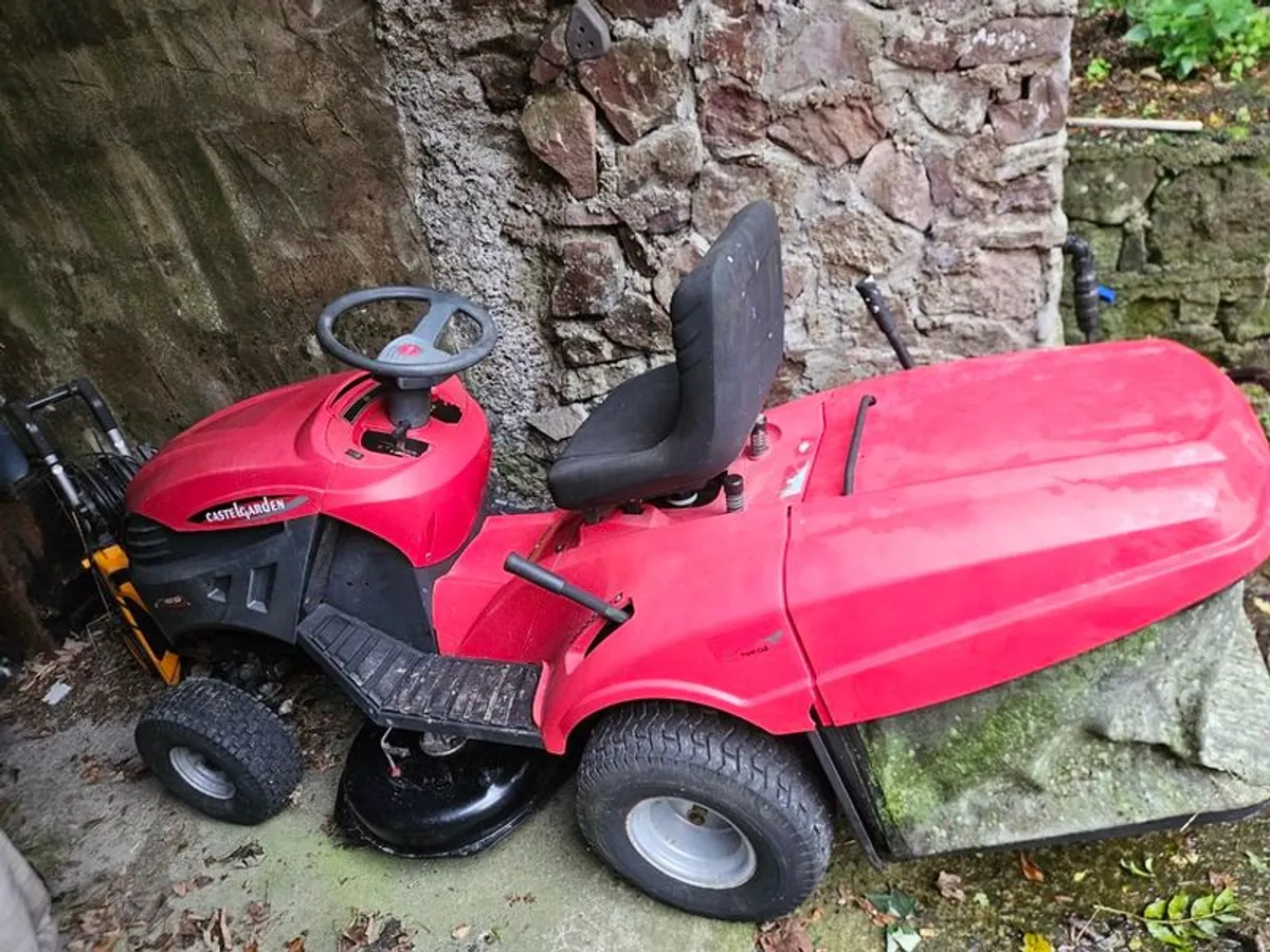 Tractor lawnmower - Image 2