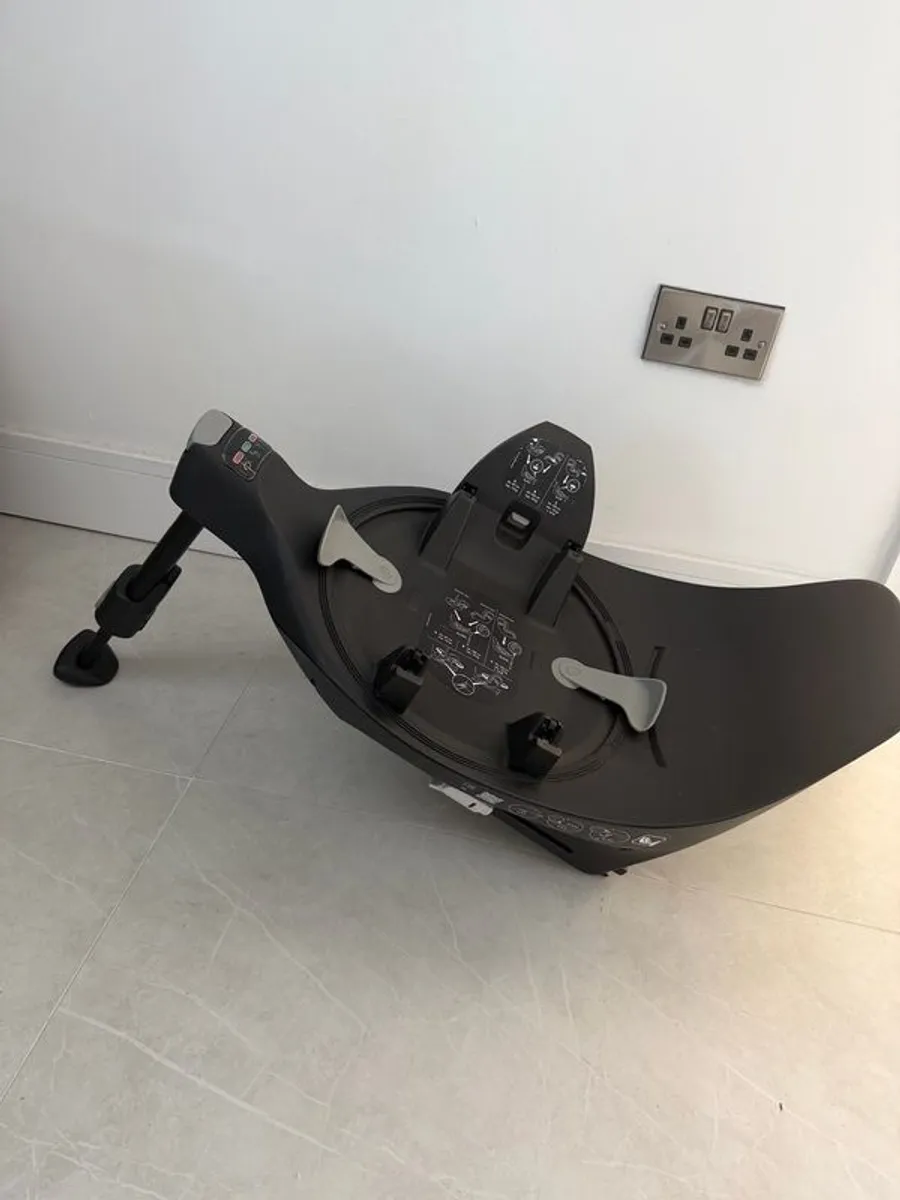 Cybex Base Z - Image 4