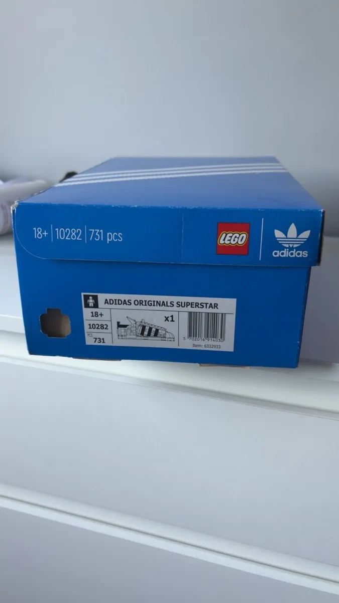 Lego adidas set - Image 3
