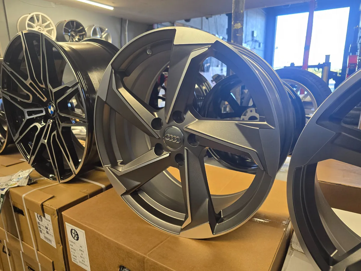 **Special** 18" Audi TTRS Twist