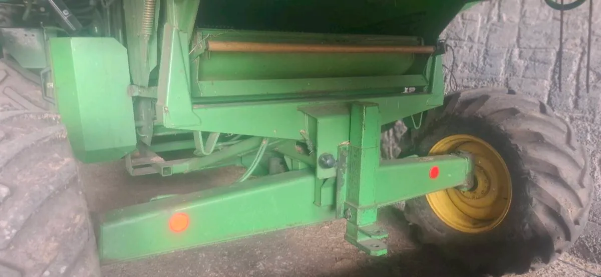 John deere 2058 - Image 2
