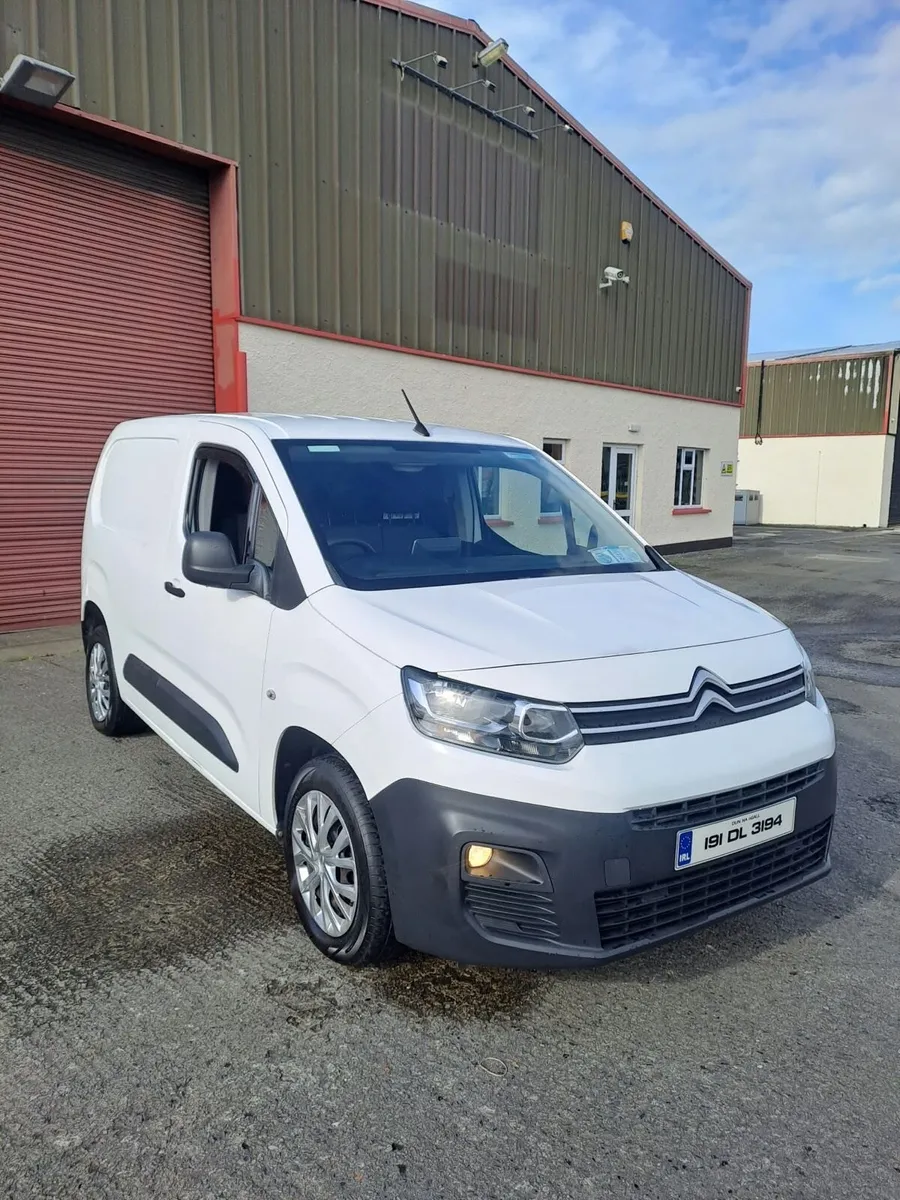 2019 Berlingo No VAT - Image 1