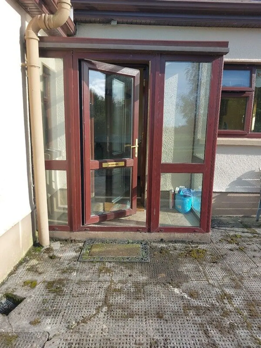 Porch - Image 3