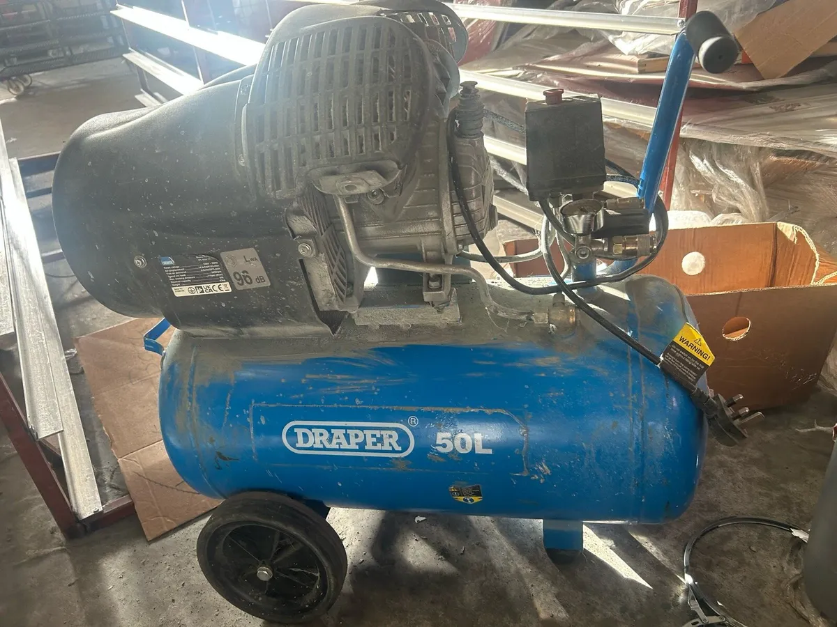 Twin engine compressor