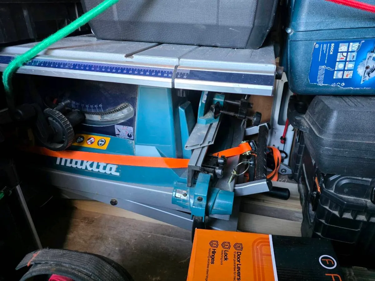 MAKITA MLT100N - Image 1