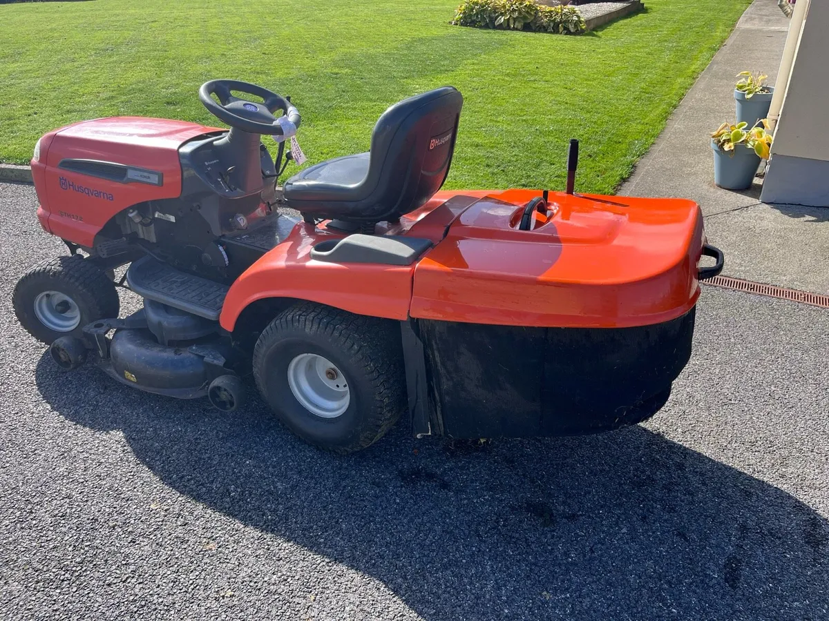 Husqvarna ride on 17hp - Image 3
