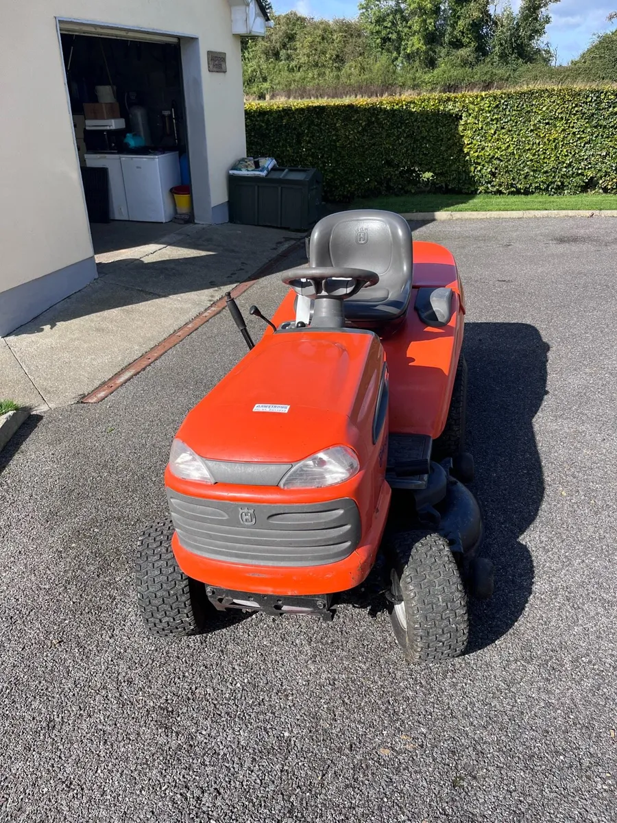 Husqvarna ride on 17hp - Image 1