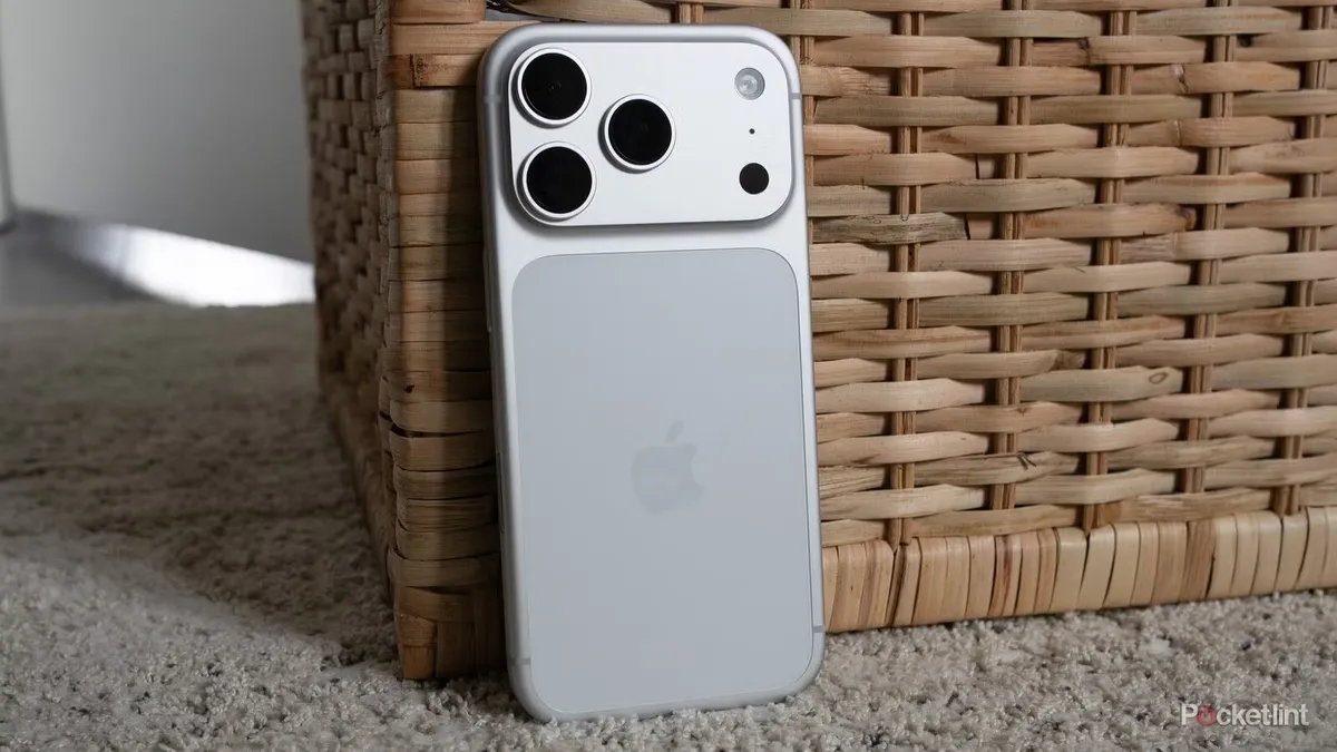 2 iPhone 17 Pro 256GB - Image 3