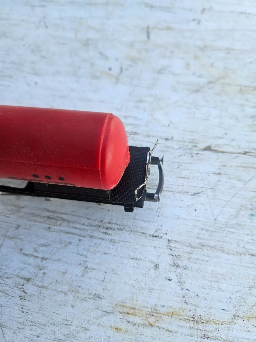 Hornby Lima OO Gauge Texaco Tanker Wagon - Image 3