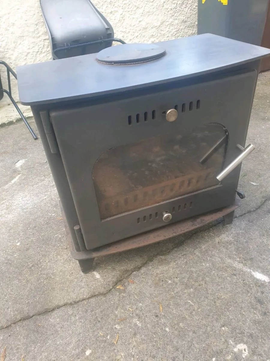 Boru Stove - Image 1