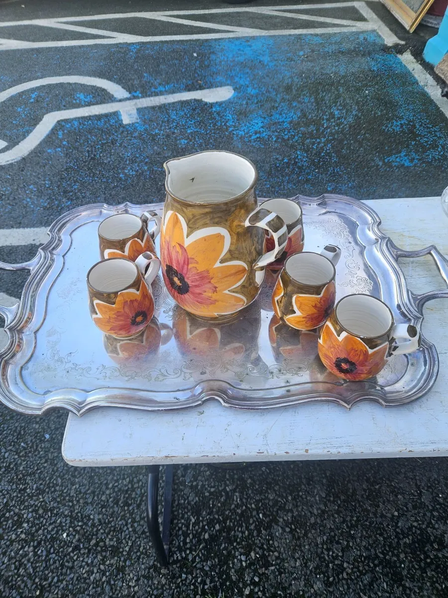 Vintage Retro 1970's Jug and Cups - Image 1