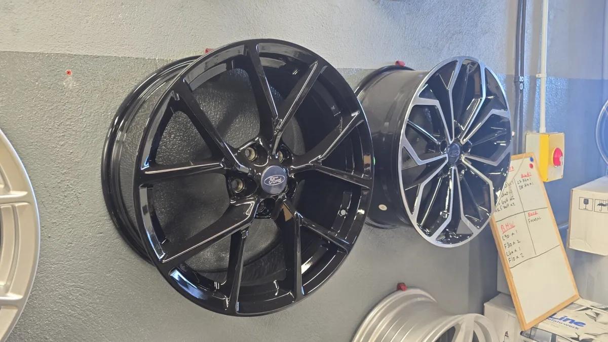 **Special** 18" Ford Focus ST5 Style Alloys