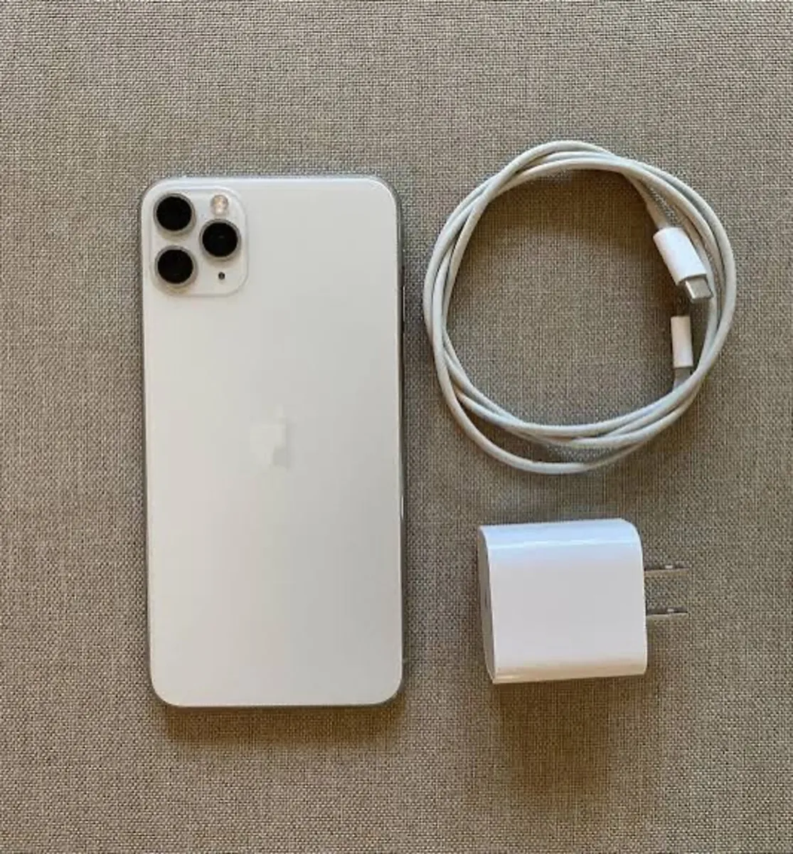 iPhone 11 Pro 64GB - Image 2