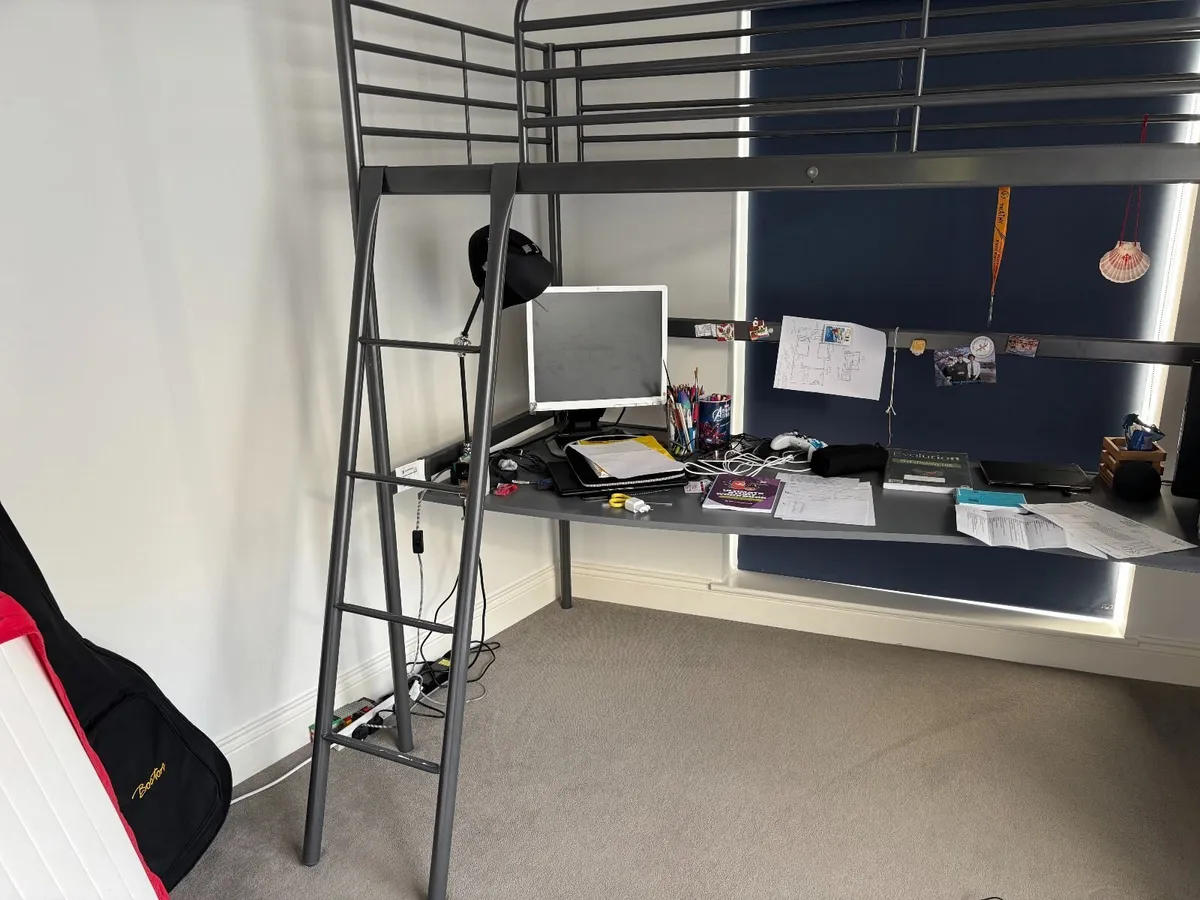 Bunk bed with desk - Image 2