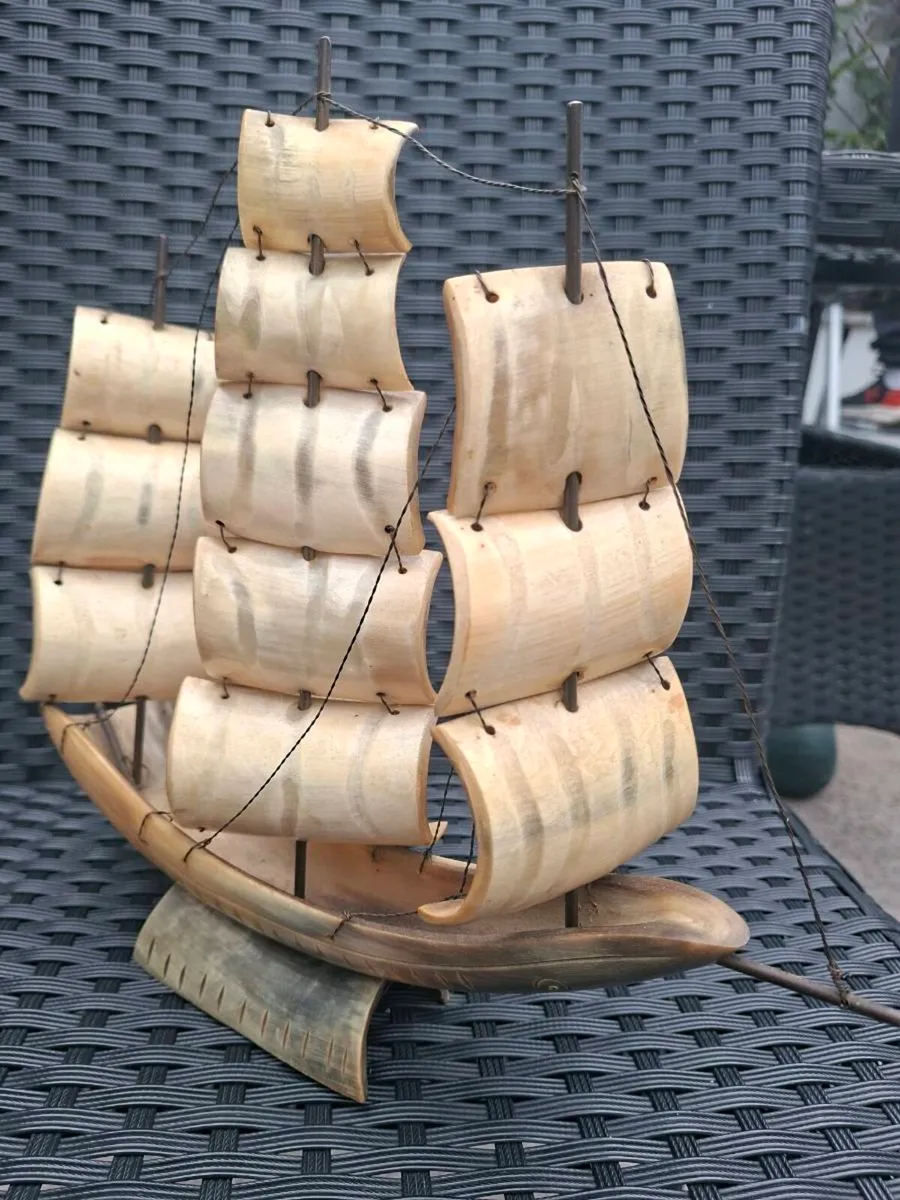 Vintage handmade carved Bull horn sailing Boat - Image 3