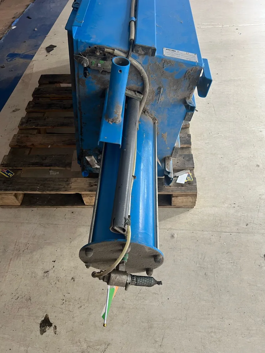 Cardboard compactor - Image 3
