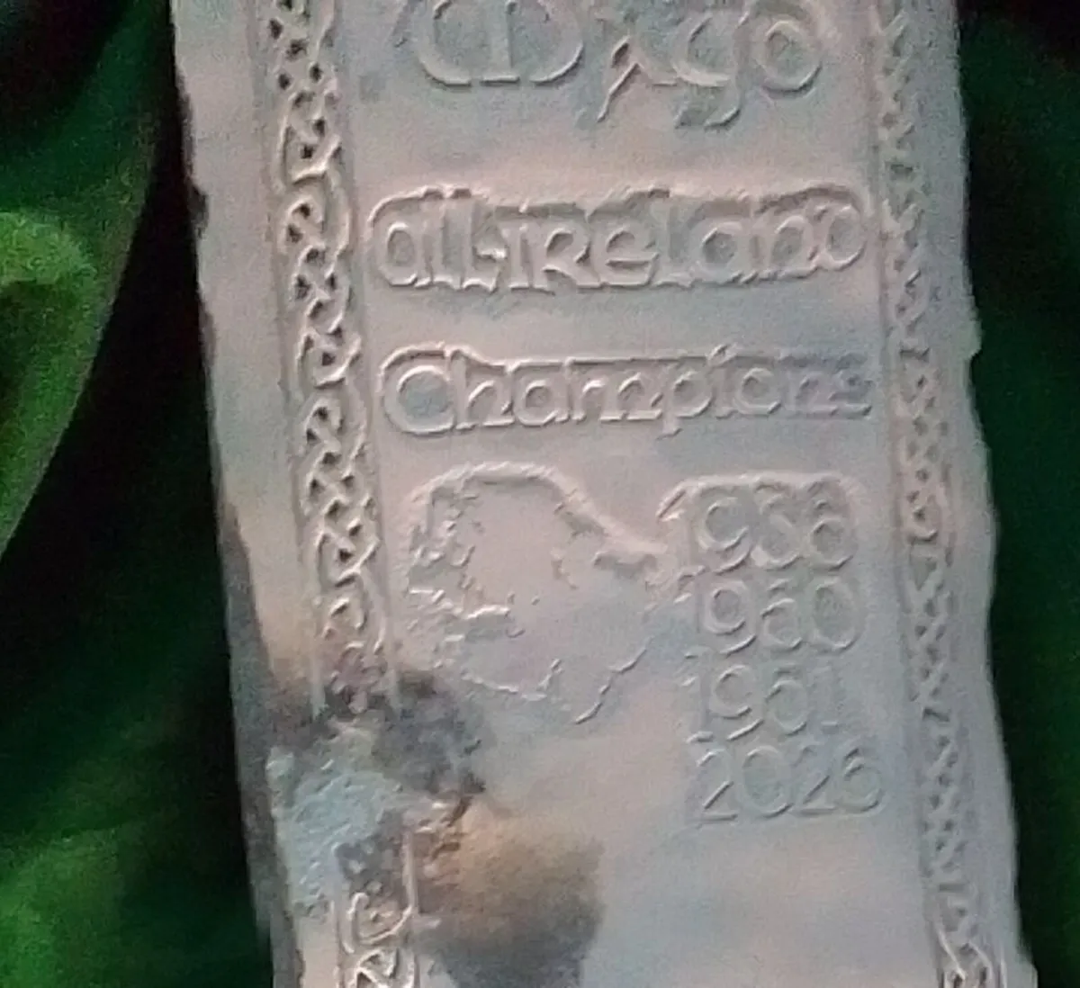 Mayo carved stone - Image 4