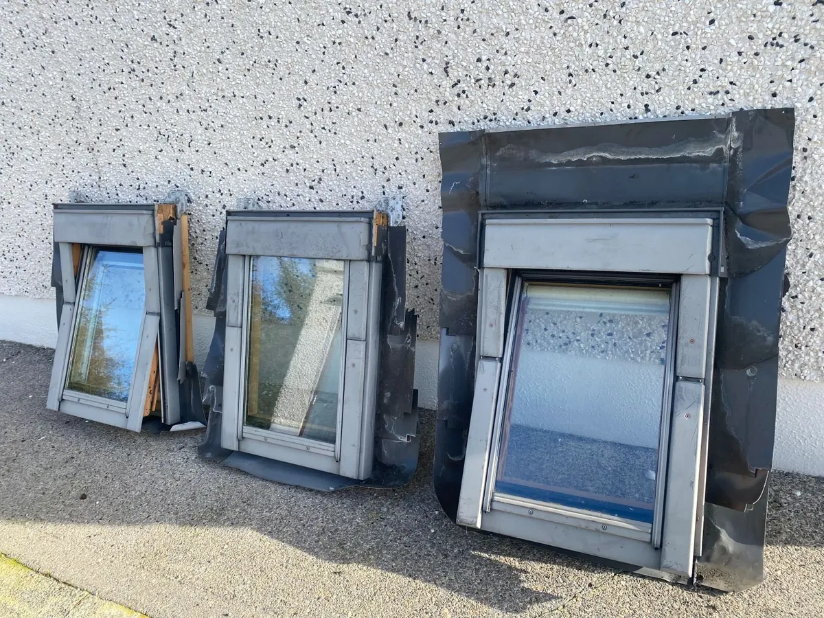 3 x  Velux Windows - Image 3