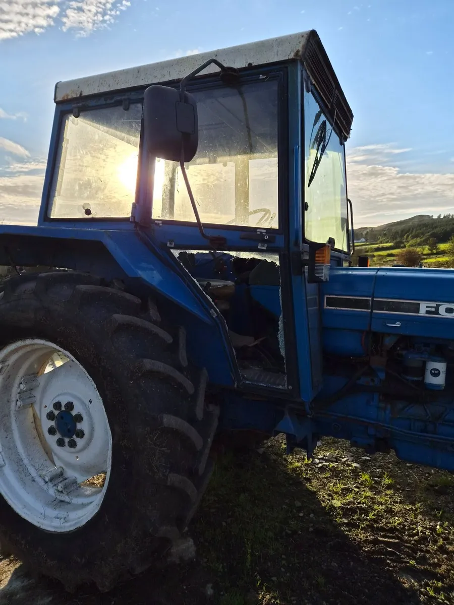 Ford 5610 - Image 2
