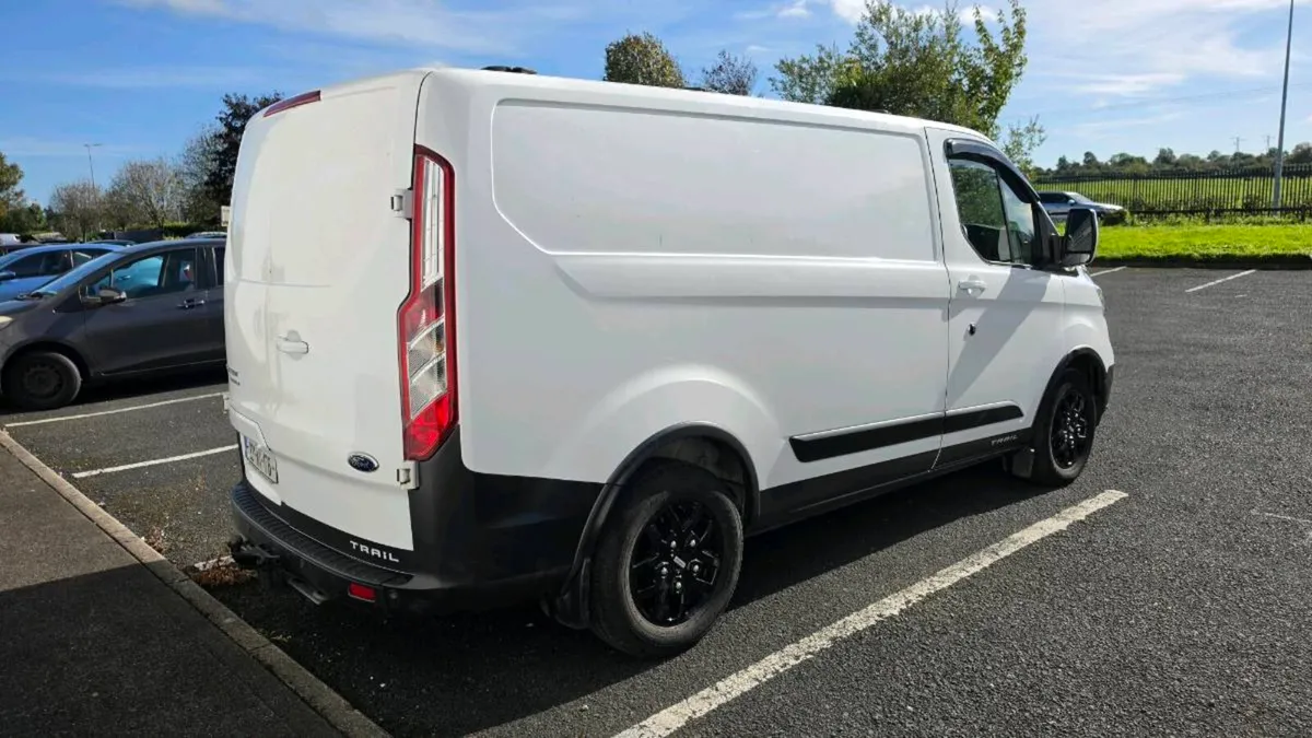 2022 Transit Custom Trail with Crew Cab kit no vat - Image 4