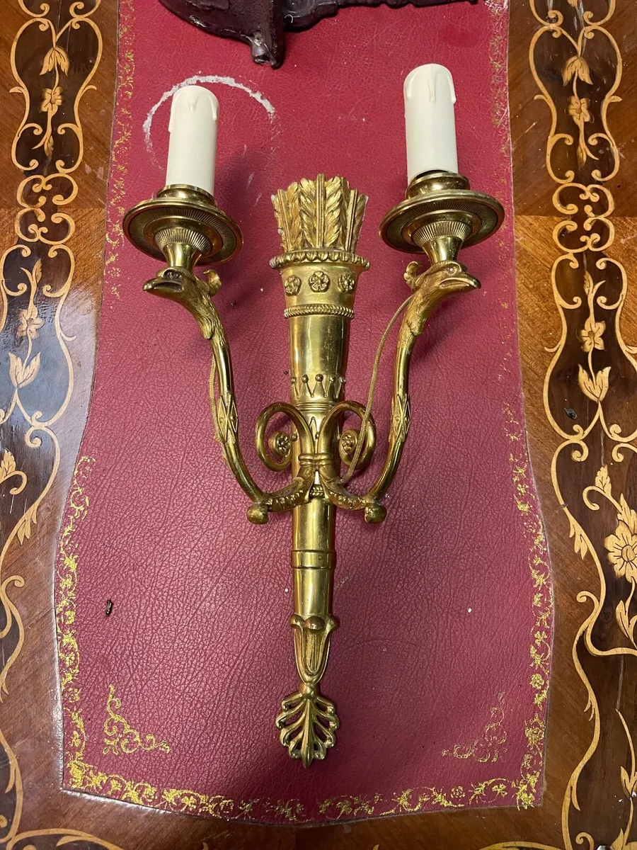 Pair of very nice and very old wall lights. - Image 2